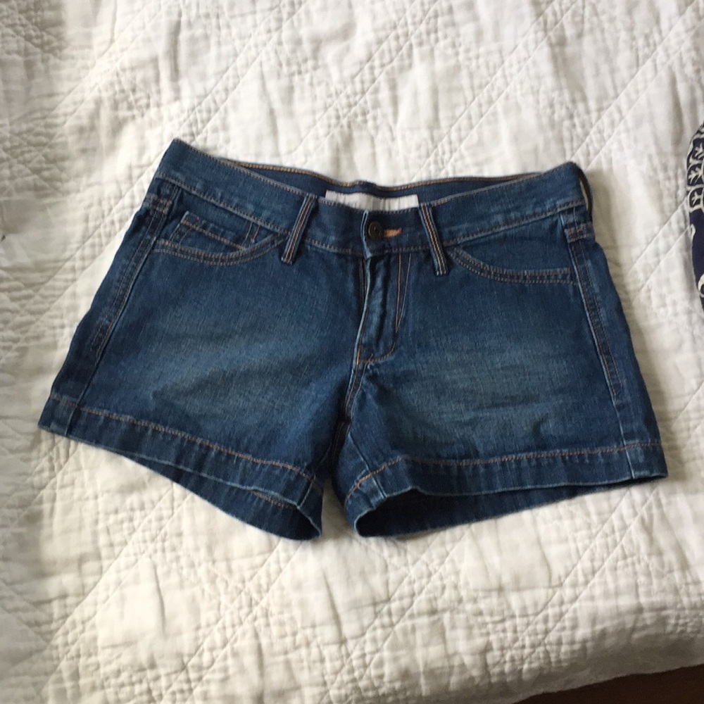 Old Navy women’s jean shorts